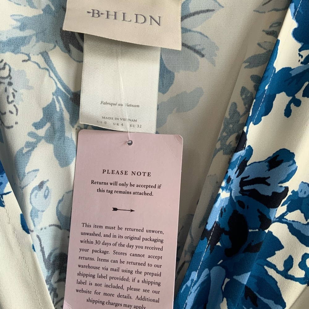 Anthropologie BHLDN Label, Blue & White Floral Long Dress, size 0, side zip - Picture 3 of 4
